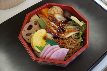 うなカルビ丼